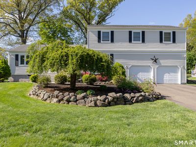 Property at 43 Hawthorne Drive, Cheshire, CT
