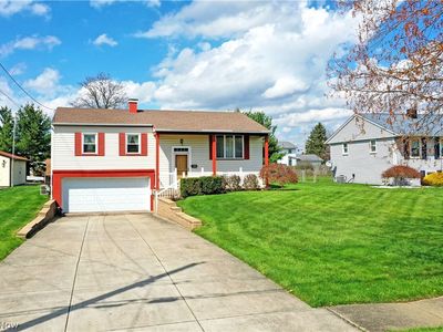 5682 Baylor Ave