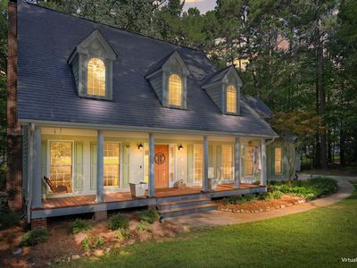 6104 King Croydon Ct