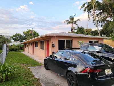 22 SW 9TH Street #1-2