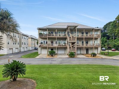4 Yacht Club Dr APT 156