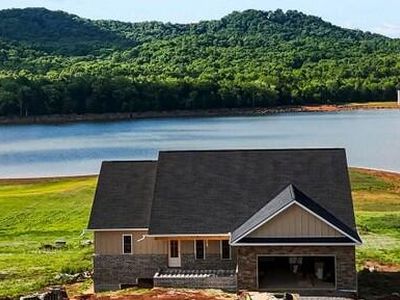 473 Masters Ln