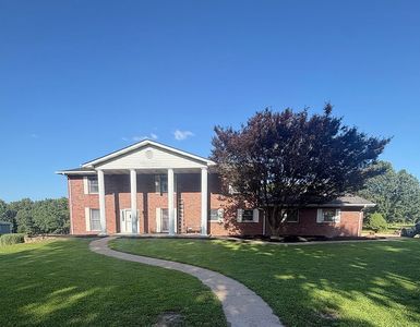 3866 Tall Oaks Dr