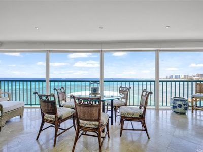 2877 Kalakaua Ave APT 1004