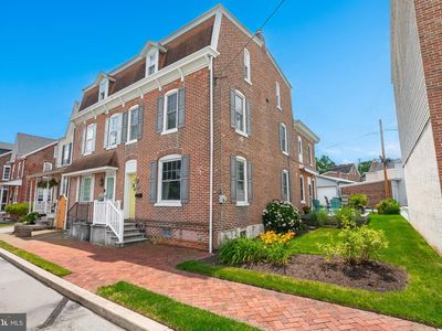 Property at 412 Rhoads Ave, Boyertown, PA