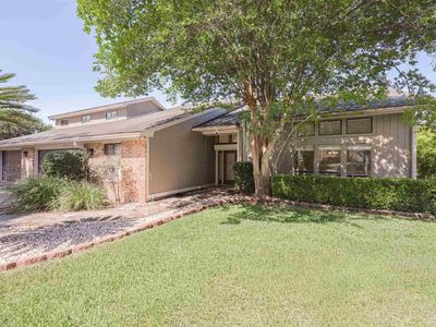 8502 Punta Lora
