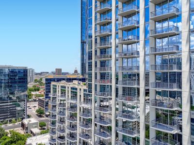 360 Nueces St APT 1208