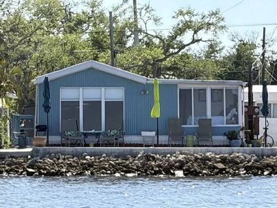 21 Riverview Ln