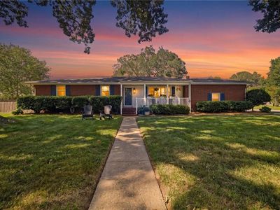 5036 Regina Ln