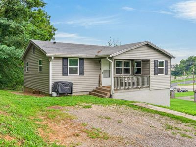 190 New St