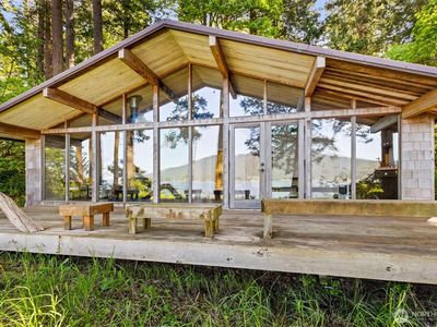 Property at 48 Eliza Island, Bellingham, WA