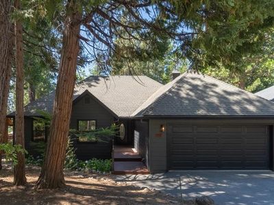 214 Forest Meadows Dr