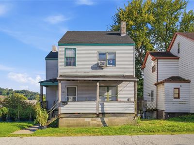 230 6th St