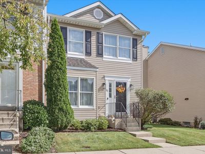 11 Windward Ct