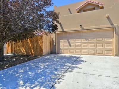 723 Mesa Del Rio St NW