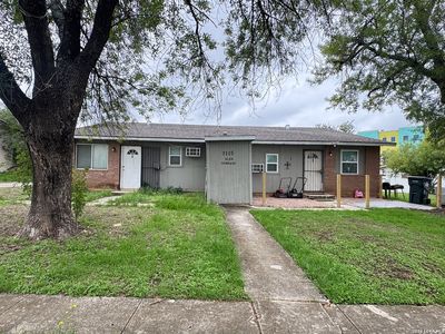 7115 GLEN TER