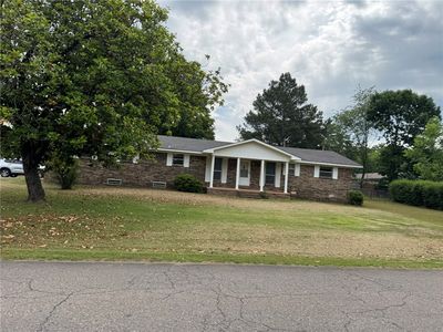 3104 N Frankfort Ave