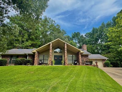 381 Cedar Dr