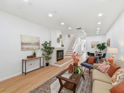 972 Belmont Ter Unit 7
