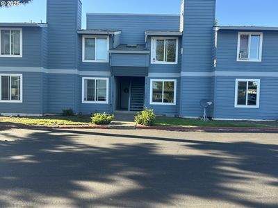 2330 SE Brookwood Ave APT 114