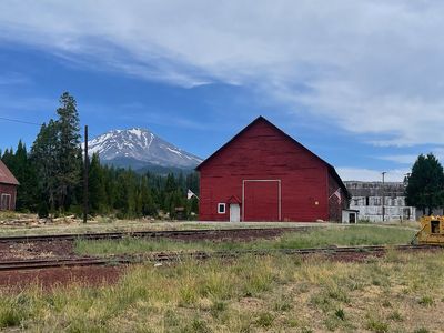 801 Industrial Way