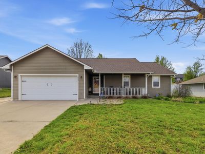 4007 NW Fielding Ter