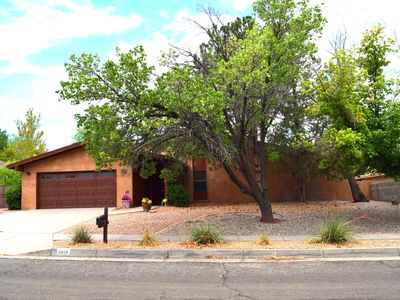 8808 Caminito Dr NE