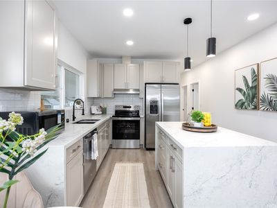 84-1036 Farrington Hwy #B