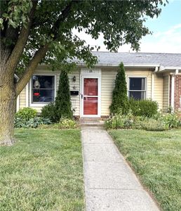 126 W Van Lake Dr
