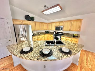 8221 Cabin Springs Ave