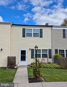 429 Clover Ct