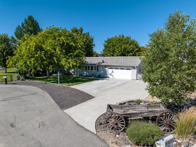 4230 N Patriot Cir