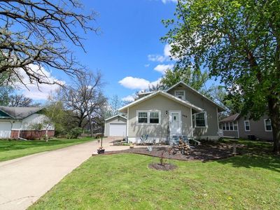 Property at 708 17th Ave, Eldora, IA