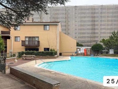 600 Pacific Ave APT D202