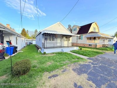 428 Dexter Ave