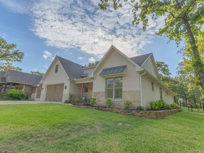 239 Colonial Dr