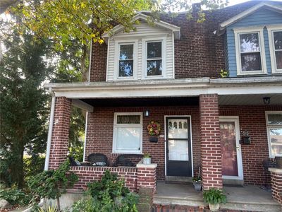 324 E Laurel St