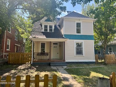516 S Jackson Ave