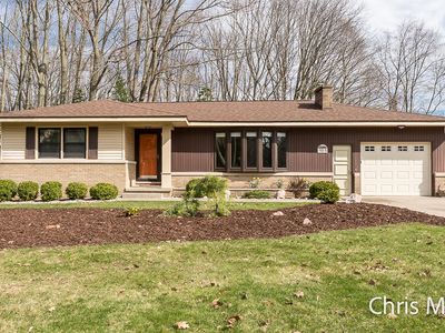 313 Robbins Rd