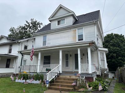 230 Pleasant St