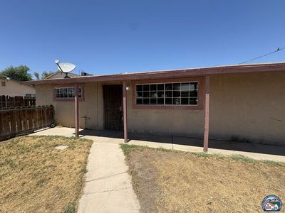 621 N Imperial Ave