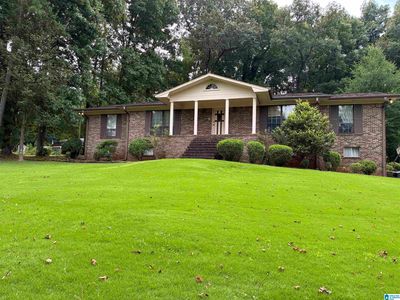 4075 Roselyn Rd