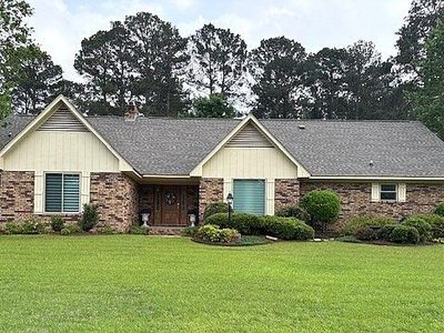 64 Sassafras Dr