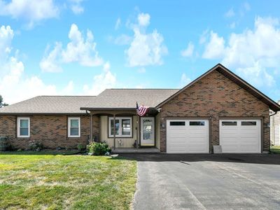 1141 Whispering Pines Ct