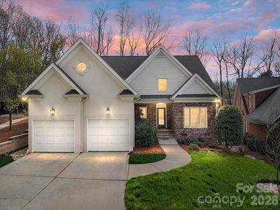 10401 Newberry Park Ln