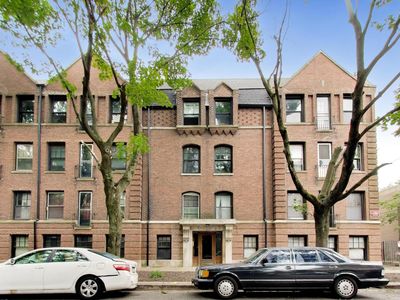 1453 E 56th St #3W