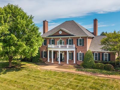 515 Rocks Farm Dr