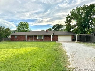 509 Mayfair Way