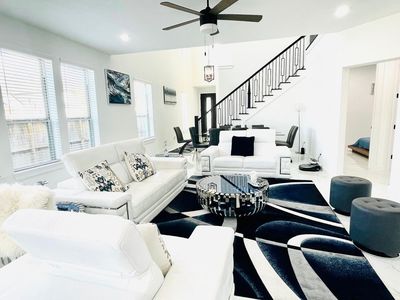 27039 Flower Isle Ln