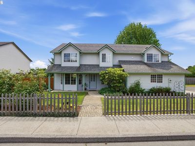 606 NE 148th St